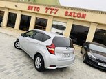 Nissan Note-8