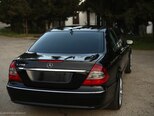 Mercedes E 280-17