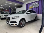 Audi Q7-4
