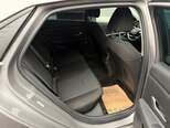 Hyundai Elantra-16
