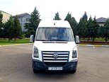Volkswagen Crafter-1