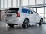 Volvo XC90-10