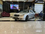 Mercedes E 240-11