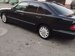 Mercedes E 240-7