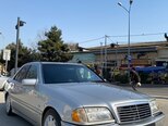Mercedes C 200-1