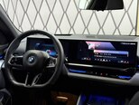 BMW 530e-11