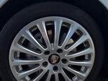 Porsche Panamera 4S-8