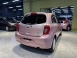 Nissan March-11