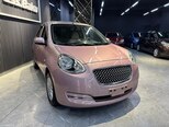 Nissan March-8