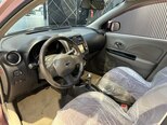 Nissan March-13