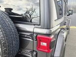 Jeep Wrangler-13
