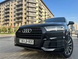 Audi Q7-7