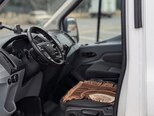 Ford Transit-8