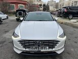 Hyundai Sonata-1