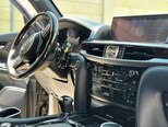 Lexus LX 450d-3
