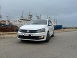 Volkswagen Polo-7