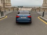 Volkswagen Jetta-2