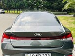 Hyundai Elantra-2