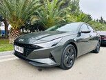 Hyundai Elantra-3