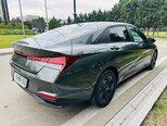 Hyundai Elantra-9