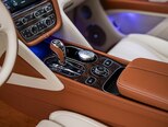 Bentley Bentayga-17