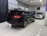 Kia Sorento-8