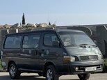 Toyota HiAce-11