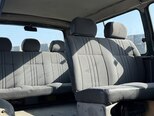 Toyota HiAce-4