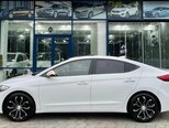 Hyundai Avante-11