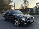 Mercedes E 220-2