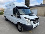 Ford Transit-5