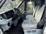 Ford Transit-11