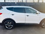 Hyundai Santa Fe-4