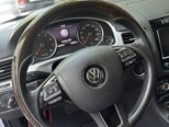 Volkswagen Touareg-3