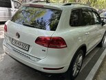 Volkswagen Touareg-10