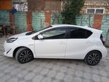 Toyota Aqua-5