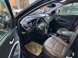 Hyundai Santa Fe-13