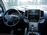 Toyota Land Cruiser-19