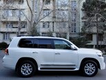 Toyota Land Cruiser-3