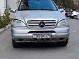 Mercedes ML 270-1