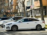 Hyundai Sonata-6