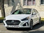 Hyundai Sonata-9