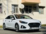 Hyundai Sonata-8