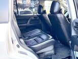 Toyota Land Cruiser-8