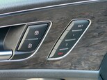 Audi A6-12
