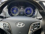 Hyundai Azera-11