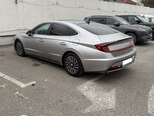 Hyundai Sonata-12
