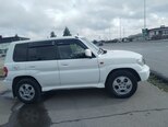 Mitsubishi Pajero io-7