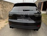 Porsche Cayenne-6