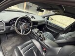 Porsche Cayenne-8